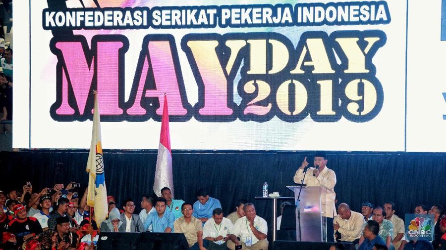 Sejumlah tuntuntan yang disuarakan para buruh ini seperti menolak upah murah dan cabut PP 78/2015.