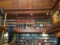 Penampakan Ribuan Buku di Perpustakaan BJ Habibie