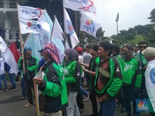 May Day, Ojek Online & Puluhan Ribu Buruh Padati Senayan!