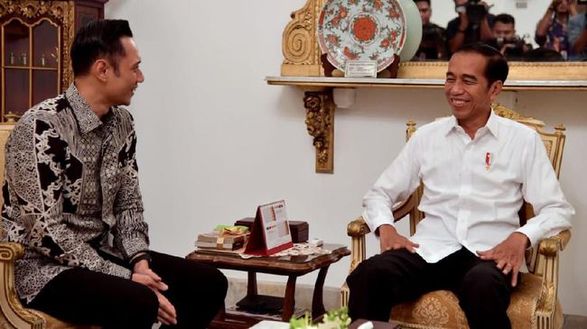 AHY dan Langkah 'Kuda Catur' Jokowi Lucuti Kekuatan Prabowo