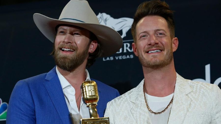 Billboard Music Award kembali di selenggarakan dengan berbagai kategori dan diramaikan sejumlah artis papan atas.