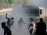 Ricuhnya Perebutan Kekuasaan di Venezuela