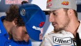 Alex Rins dan Jack Miller berbicara di konferensi pers jelang MotoGP Spanyol 2019. Balapan MotoGP Spanyol bisa disaksikan secara live streaming di CNNIndonesia.com pada Minggu (5/5) pukul 19.00 WIB. (JORGE GUERRERO / AFP)