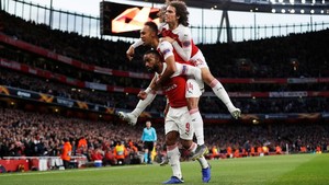 Kostum Baru 'Klasik' Arsenal Menuai Pujian