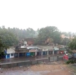 Topan Fani Menerjang India, Dua Orang Tewas