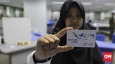 Pemilihan secara elektronik ini terdiri dari proses e-verifikasi, e-voting, dan e-rekapitulasi. Lewat proses itu nantinya bila terlaksana diharapkan dapat meningkatkan akuntabilitas dan transparasi pemilihan umum (pemilu). (CNN Indonesia/Adhi Wicaksono)