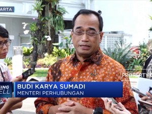Lempar Bola Panas Kemenhub & BUMN Soal Harga Tiket Pesawat