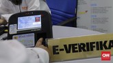 E-rekapitulasi merupakan pilihan inovatif yang diharapkan mampu mencegah aspek manipulasi data. (CNN Indonesia/Adhi Wicaksono)
