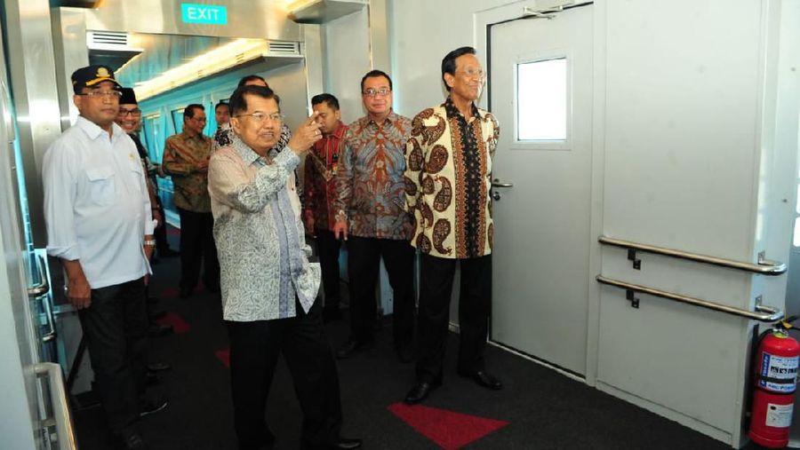 JK gemas dengan kelakuan pejabat daerah yang hobi lobi-lobi, ia meminta agar daerah kerja profesional