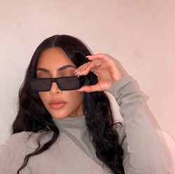 Liburan di Bali, Kim Kardashian 'Diserang' Warganet, Kenapa?