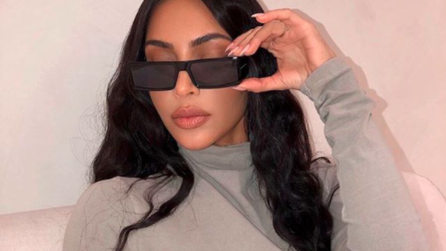 Kim Kardashian West tengah menghadapi serangan balasan dari warganet.