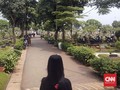 Menyeka Rindu lewat Tradisi Nyekar Jelang Ramadan
