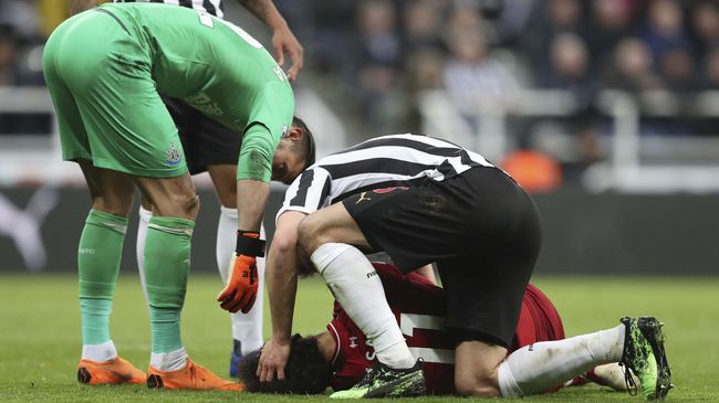 Salah Sempat Tak Sadarkan Diri, Kiper Newcastle Ketakutan
