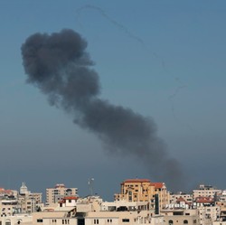 Alert! Jet Tempur Israel Serang Markas Militer Hamas di Gaza