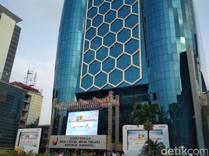 Diwanti-wanti Erick Thohir Gegara Dolar AS Menguat, Segini Utang BUMN