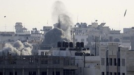 Balas Roket di Seminari Yahudi, Israel Serang Jalur Gaza