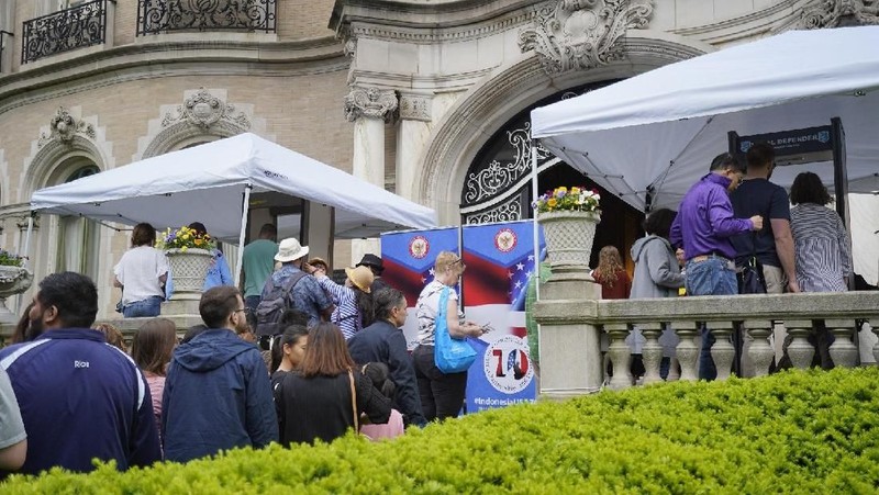 Lebih dari 6.000 pengunjung memadati open house KBRI Washington DC.