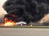 Pilot: Kilat Sebabkan Pesawat Sukhoi Terbakar saat Mendarat