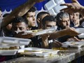 Sebarkan Toleransi, Muslim UEA Buka Puasa Bersama di Gereja