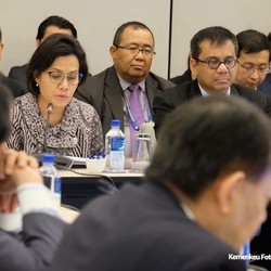 Sri Mulyani: RI Jangan Terjebak 'Tua Sebelum Kaya'