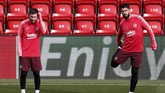 Dua pemain Barca yang bakal kembali menjadi momok Liverpool: Lionel Messi dan Luis Suarez. Messi cetak dua gol, Suarez menciptakan satu gol ke gawang The Reds pada leg pertama. (Reuters/Lee Smith)