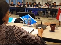 Sri Mulyani Bikin Sketsa Seorang Wanita, Siapakah Dia?