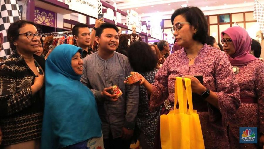 Pemerintah akan fokus membangun Sumber Daya Manusia (SDM) agar lebih berkualitas dan mampu bersaing dengan negara lain.