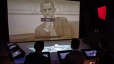 Sejak dibuka pada tahun 2002, Museum Mata-mata Internasional menjadi salah satu objek wisata populer di Amerika Serikat. (SAUL LOEB / AFP)