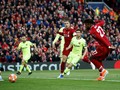 Liverpool Ungguli Barcelona di Babak Pertama
