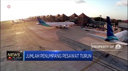 Penumpang Pesawat di Bandara AP I Mengalami Penurunan