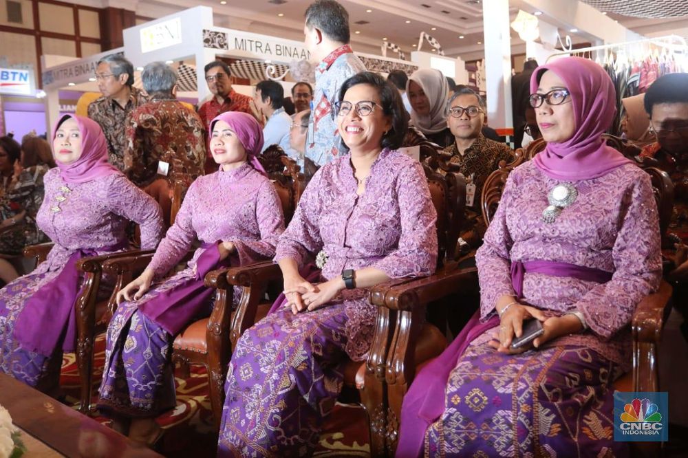5 Hal Yang Bikin Wanita Tambah Anggun Dengan Kebaya