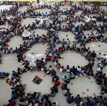 Dari Yaman Hingga India, Intip Momen Kekhusyukan Ramadan ini
