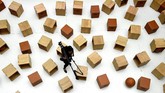Dalam pembukaannya, Apple mengajak 40 seniman yang akan memimpin sesi StoryMaker selama enam minggu. (REUTERS/Clodagh Kilcoyne)