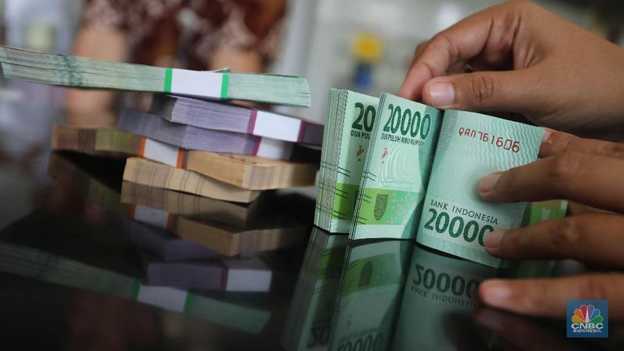 Unggul di Babak I, Bagaimana Nasib Rupiah di Babak II?