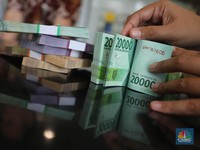Unggul di Babak I, Bagaimana Nasib Rupiah di Babak II?