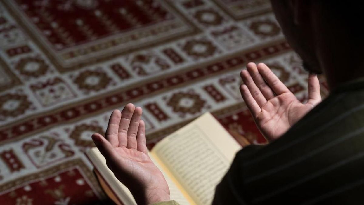 Bacaan Ratib Al Haddad Lengkap Arab, Latin, dan Artinya