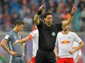 FOTO: VAR Batalkan Pesta Bayern Munchen