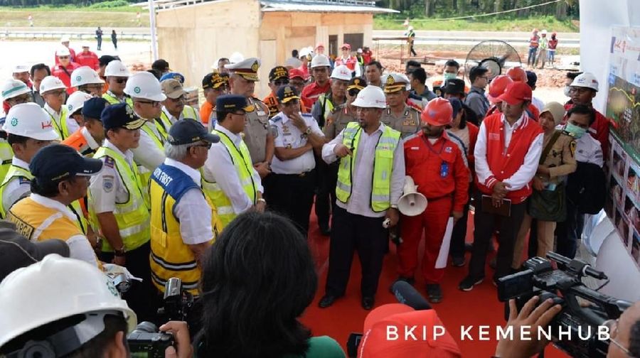 Kondisi jalan tol yang masih fungsional, maka dari itu akan diberlakukan pembatasan kecepatan hanya maksimal 40km/jam