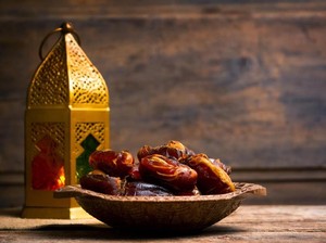 Kumpulan 40 Hadits Lengkap tentang Amalan dan Keutamaan Puasa Ramadan