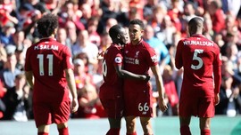 FOTO: Pesta Liverpool Meski Tak Sampai Juara Liga Inggris