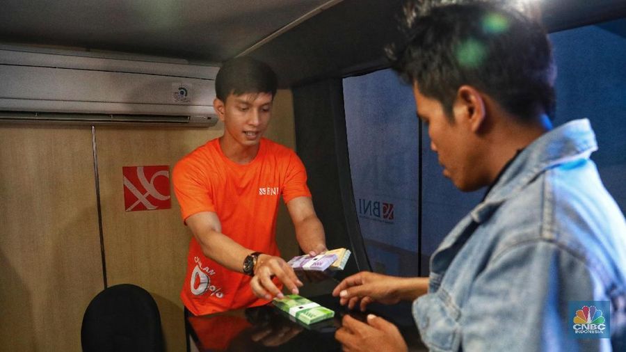 Warga dapat menukarkan uang dengan jumlah maksimal Rp 3,9 juta per orang