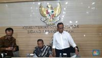 Penjelasan Soal Penurunan Tarif Batas Atas Pesawat Hingga 16%