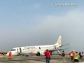 VIDEO: Roda Rusak, Pesawat Myanmar Mendarat Darurat