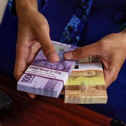 Jokowi Teken Tukin PNS LIPI, Pejabat Terima Rp32 Juta