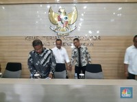 Menhub Optimistis Tarif Batas Atas Turunkan Tiket Pesawat