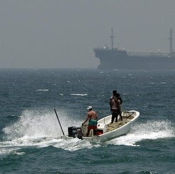 Pemberontak Houthi Klaim Serang Rig Arab Pakai Drone