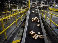 Demo Besar-besaran Buruh Ecommerce Mogok Kerja Jelang Nataru 2025