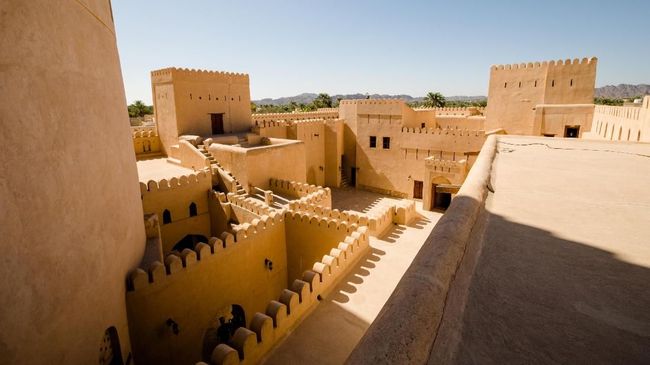 Melihat Kekayaan Oman di Nizwa dan Dhofar