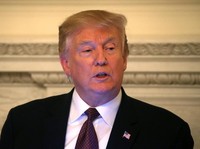 Tak Blokir Huawei, Inggris Bakal 'Dihukum' Presiden Trump?
