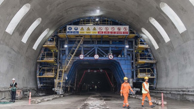 FOTO : Mengintip Progres Proyek Kereta Cepat Jakarta-Bandung